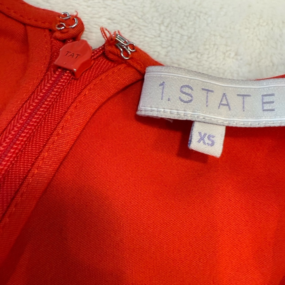 1. State vibrant red contemporary midi dress side cutouts V neck front pleat XS - Picture 3 of 8